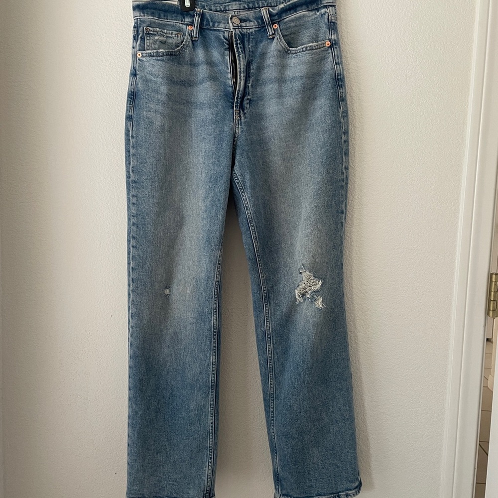 90s loose high rise denim - only worn twice.